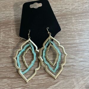 Double Drop Quatrefoil Acrylic Metal Frame Earrings New